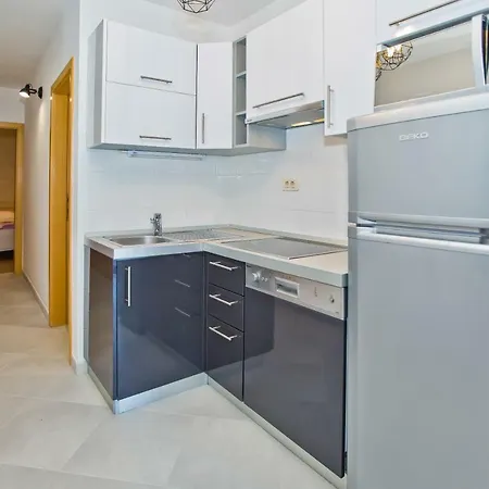 Island Hvar Seaside Levanda With Beach, Pool & Seaview Διαμέρισμα Χβαρ