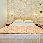 Apartment Island Hvar Seaside Levanda With Beach, Pool & Seaview *