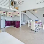 Island Hvar Seaside Levanda With Beach, Pool & Seaview Appartement