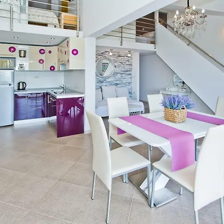 Island Hvar Seaside Levanda With Beach, Pool & Seaview *