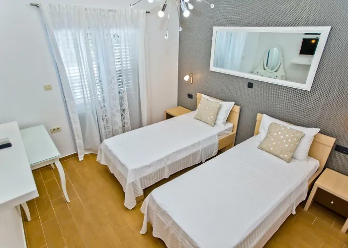 Island Hvar Seaside Levanda With Beach, Pool & Seaview