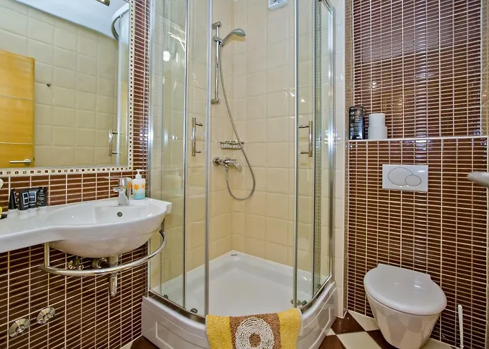 Apartamento Island Hvar Seaside Levanda With Beach, Pool & Seaview *