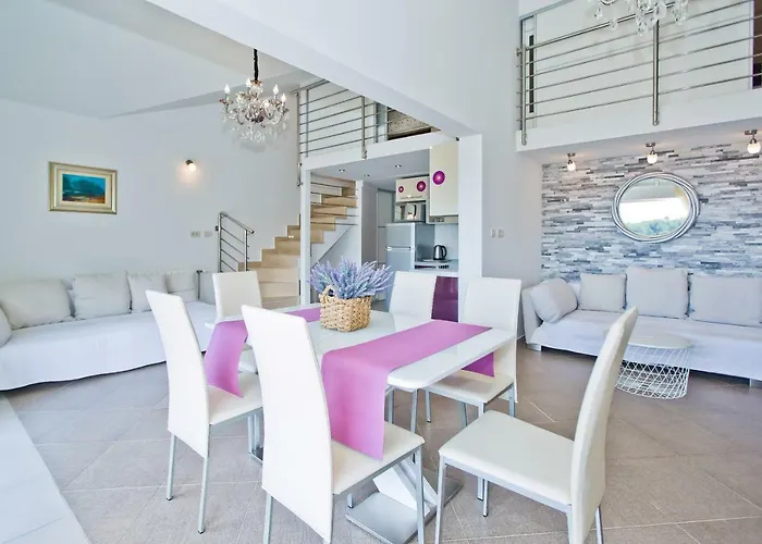 Apartamento Island Hvar Seaside Levanda With Beach, Pool & Seaview Hvar Town