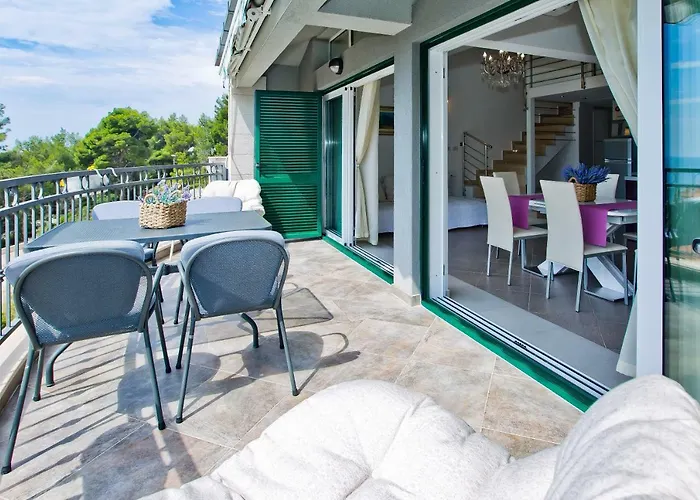 דירה Island Hvar Seaside Levanda With Beach, Pool & Seaview *