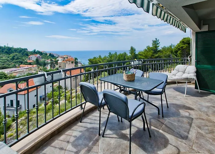 Apartamento Island Hvar Seaside Levanda With Beach, Pool & Seaview