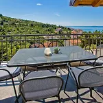 公寓 Island Hvar Seaside Levanda With Beach, Pool & Seaview 赫瓦尔