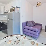 公寓 Island Hvar Seaside Levanda With Beach, Pool & Seaview *