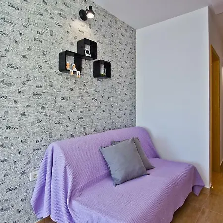 Island Hvar Seaside Levanda With Beach, Pool & Seaview Apartamento *