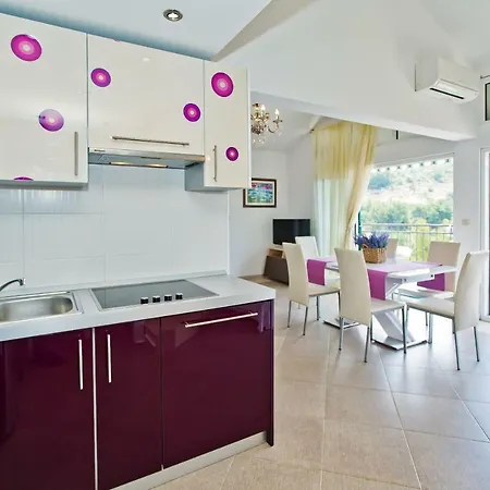 Apartamento Island Hvar Seaside Levanda With Beach, Pool & Seaview *